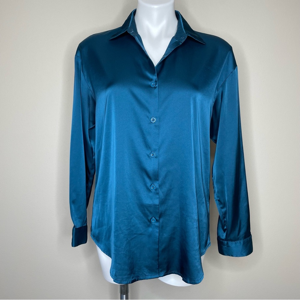 Chigant Elegant Teal Silky Button-Front Blouse